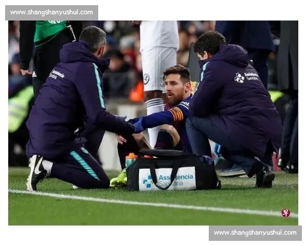 梅西右腿肌肉拉伤休战 3 周!迈阿密官方确认伤情,干细胞治疗或加速恢复 梅西右腿肌肉拉伤休战 3 周!迈阿密官方确认伤情,干细胞治疗或加速恢复