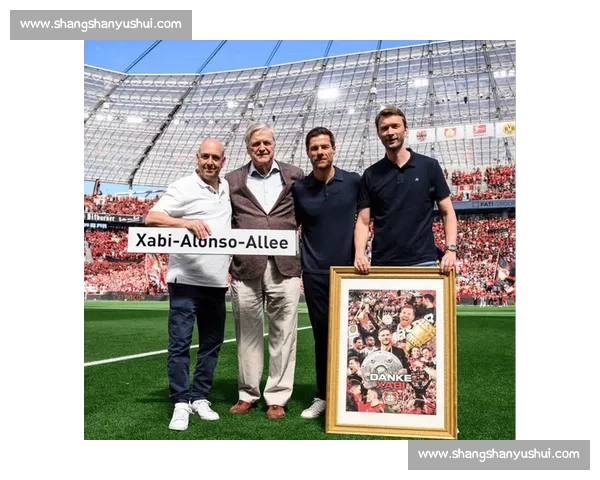 穆尼奥斯:师从皇马传奇,阿隆索点燃青春风暴 穆尼奥斯:师从皇马传奇,阿隆索点燃青春风暴