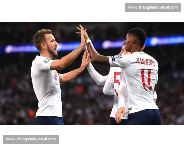 前英格兰队长保罗 - 因斯酒驾被捕:7 月 18 日将接受法庭审判 前英格兰队长保罗 - 因斯酒驾被捕:7 月 18 日将接受法庭审判